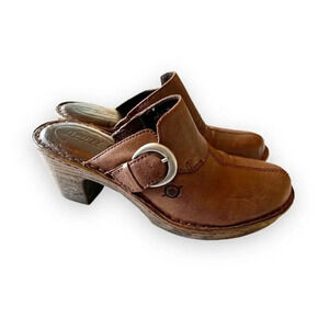 Born‎ Brown Leather Wood Sole Clog Size 7 M/W Boho Heeled Mule Buckle Detail
